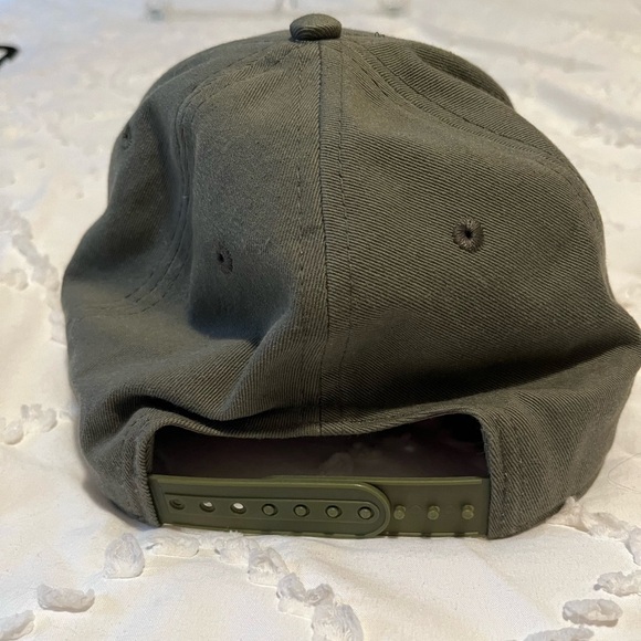 Grateful Brew SnapBack Baseball Hat - Gray With Blue Embroidered Letters - Picture 5 of 11